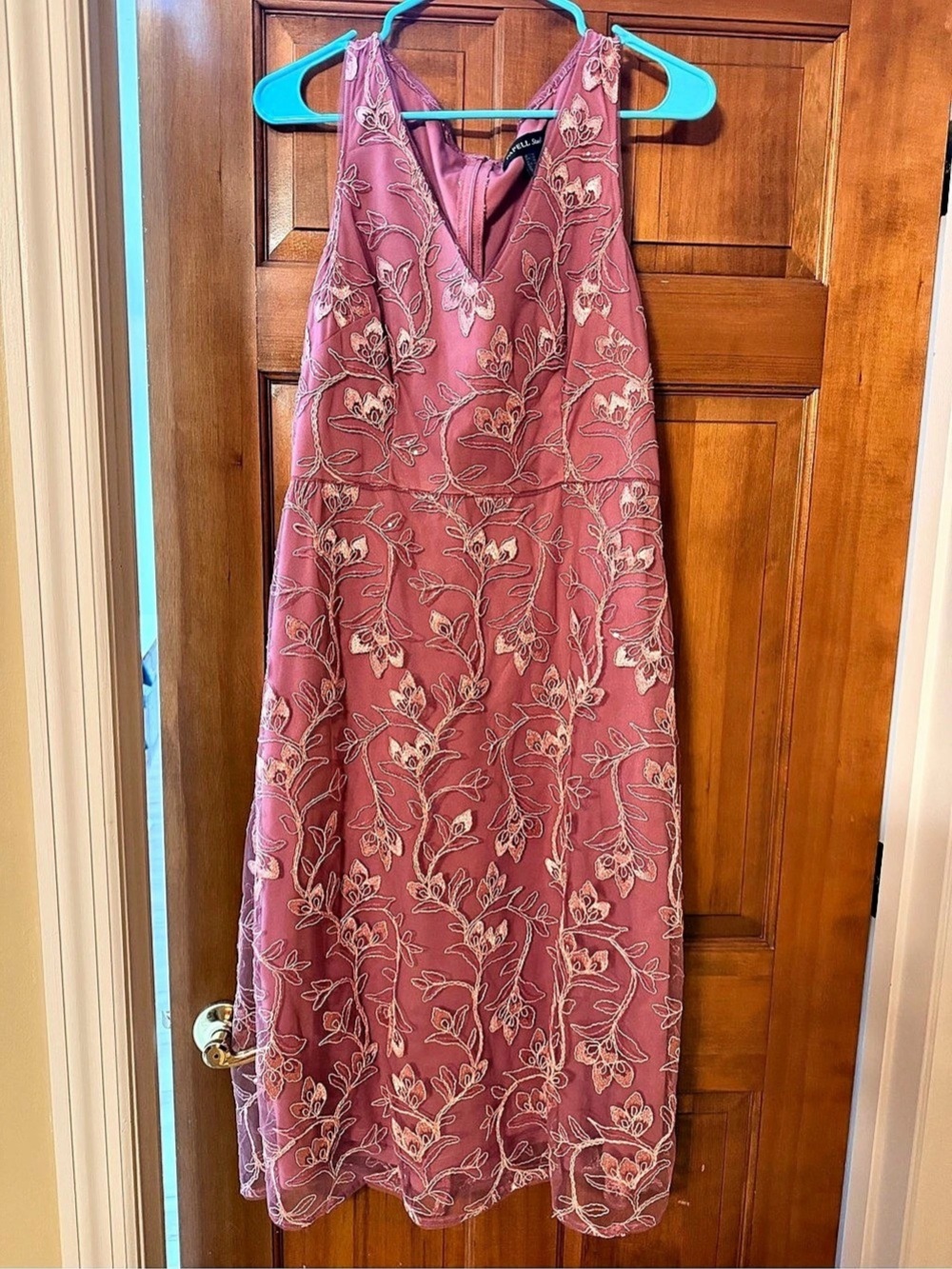 PAPELL Studio Floral Sequin Embroidery Dress Maxi Dress Pink. Size 10, M